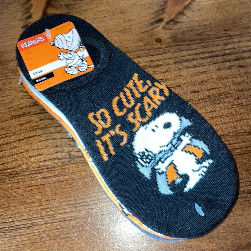 New Fall Halloween Peanuts Snoopy No Show Liner Socks 5 Pack Pairs Gift nwt